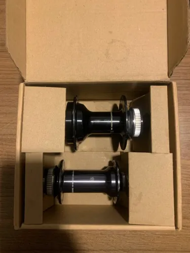 PAR DE CUBOS SHIMANOO MT510
