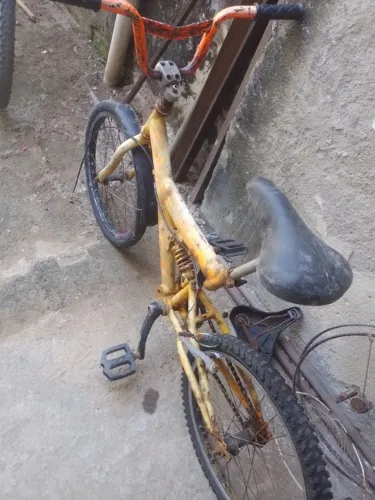 Bicicleta aro 16