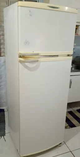 Geladeira em excelente estado