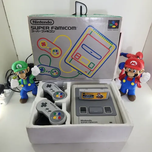 Nintendo Super Famico original