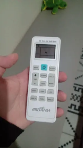 Central de ar 9 mil BTU BRITANIA