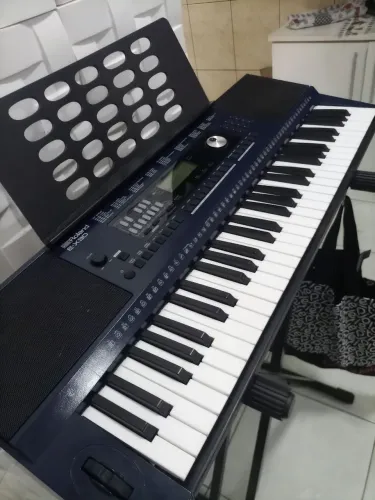 Teclado Roland ex 30 