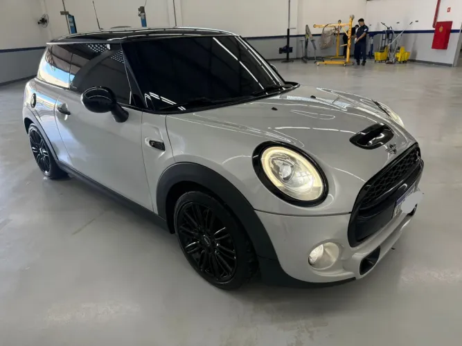 Mini Cooper S 2.0 Turbo 16V 3P Aut. 2017