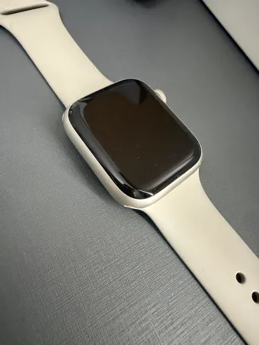 Apple Watch S8
