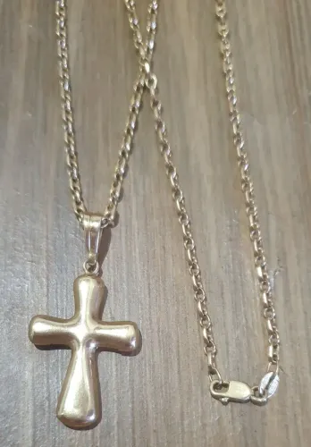 Cordão em ouro 18k com pingente,60cm,13,5gr