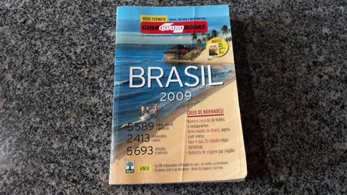 Guia Quatro Rodas Turismo 2009 Para Colocar em Porta Luvas de Carros 2009 em diante 