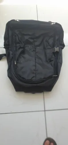 Vendo esta Mala de Viagem. R$180,00 