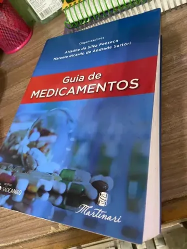 LIVRO Guia de Medicamentos