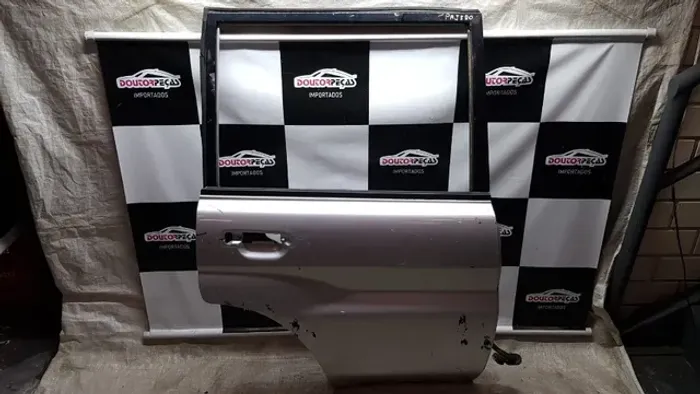 Porta traseira Direita Pajero 98/00
