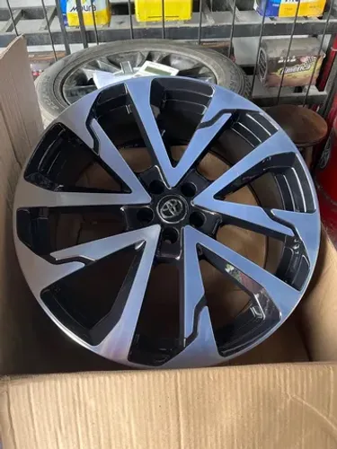 Roda Corolla aro 20 Black diamantada.