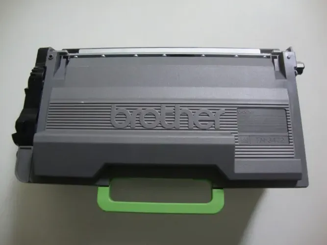 Cartucho Toner Marca Brother Modelo TN 3472 vazio.