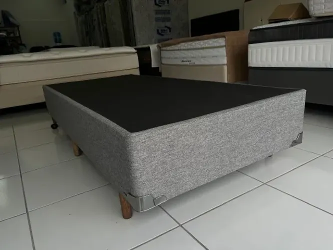 Base Box Solteiro Reforçada Pés Maciços de Madeira 88x188 em Linho Nova, Pronta Entrega!