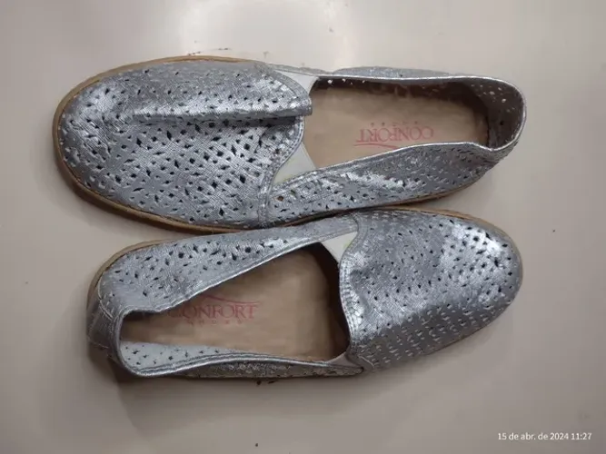 Sapatilha Prata Confort Shoes Tam: 36