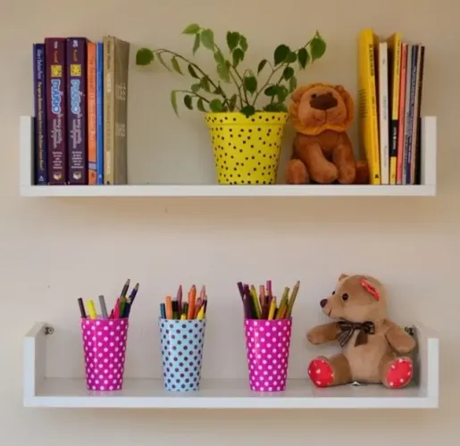 Prateleira decorativa para ambientes