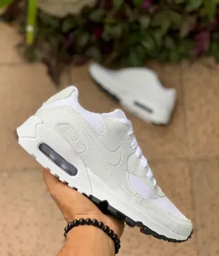 Tênis Nike AIRMAX 