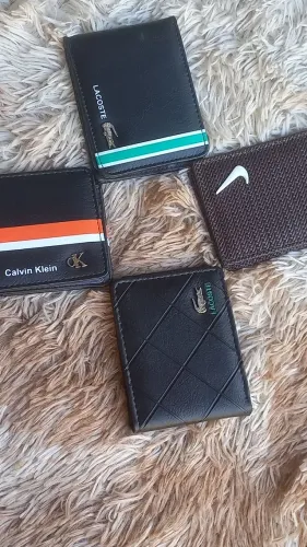 Carteira mult marcas