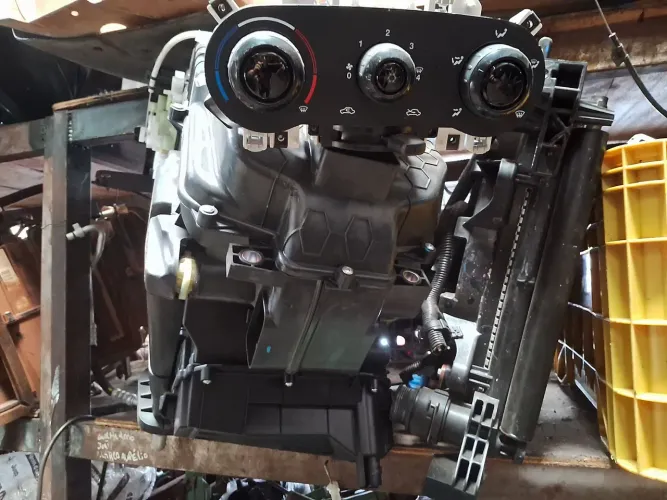 Kit ar condicionado mobi 