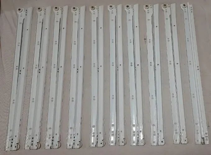 Kit com 10 pares de corrediças metálicas de 55 cm para gaveta
