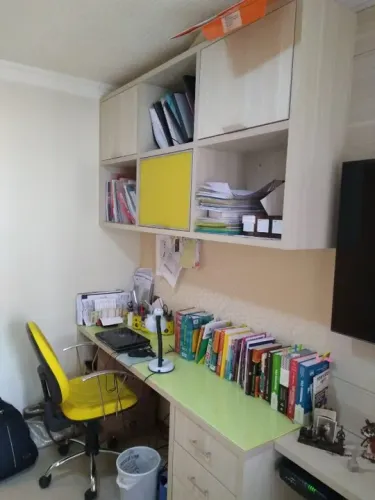 Cadeira de escritório giratória