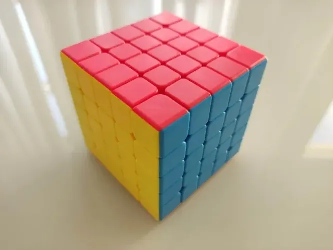 Cubo Mágico Profissional 5x5x5 Não Trava
