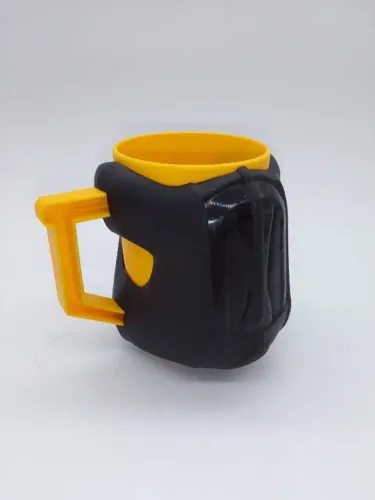 Caneca Free Fire Promocional Ovo Páscoa Arcor 12 Cms