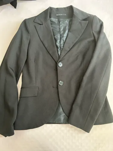 Blazer preto e calça 