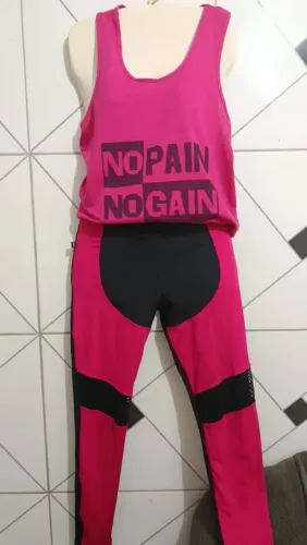 Blusa + calça legging para academia