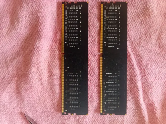 Memória ram 2400mhz ddr4 (2x)
