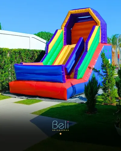 Aluguel de brinquedos infláveis