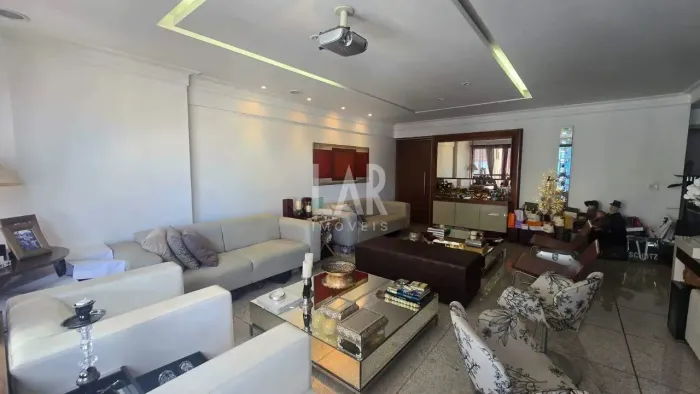 Apartamento à venda, 4 quartos, 2 suítes, 4 vagas, Santa Efigênia - Belo Horizonte/MG