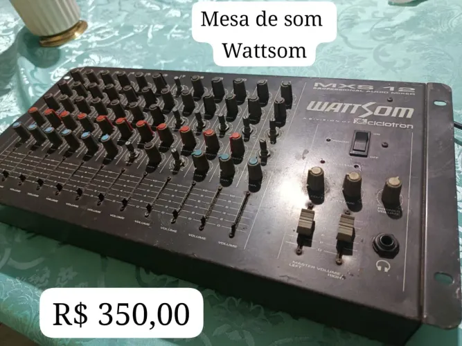 Mesa de som Wattson 