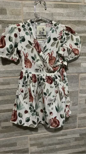 Vestido infantil da marca mini florest tamanho 12/18 meses
