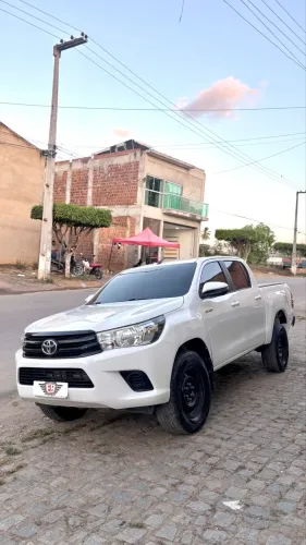 Toyota Hilux CD 4X4 2.8 Diesel Mec. 2020