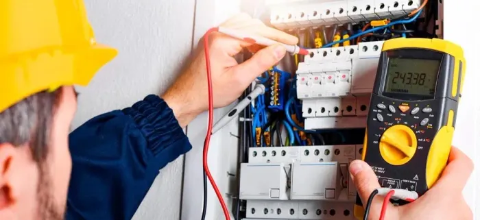 Eletricista residencial, predial e comercial, elétrica geral