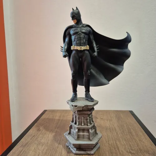 Iron Studios Batman - O Cavaleiro das Trevas Art Scale 1/10 Deluxe