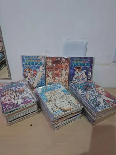 Mangás Cavaleiros do Zodíaco - Saga Clássica Conrad