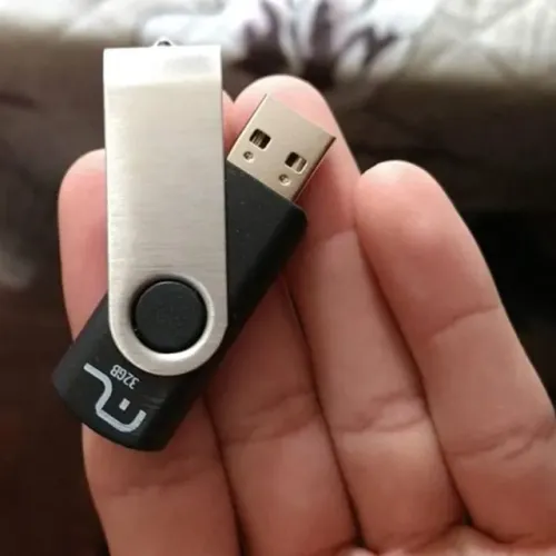 Pen Drive 8GB, 32GB ou 64GB - Multilaser Twist - USB 2.0