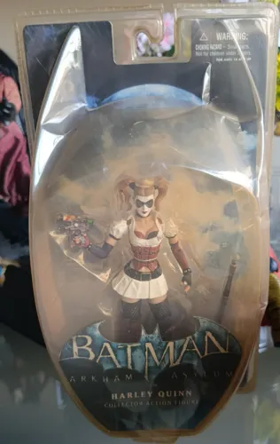 Figure Harley Quinn - Batman Arkham Asylum (LACRADA)
