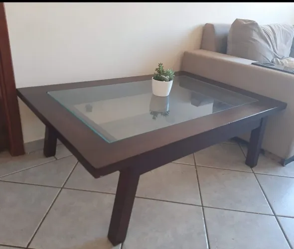 Mesa de Centro - madeira maciça
