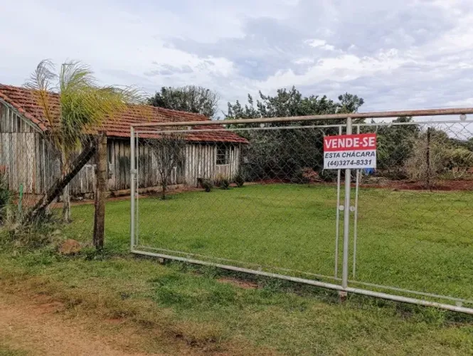 Chácara - 2.500 m² 