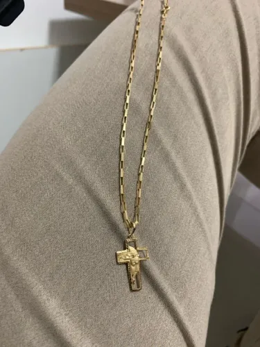 Corrente com pingente 8gramas de Ouro 18k