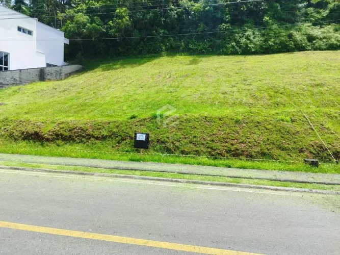 Lote em Condomínio Fechado para Venda em Joinville, Vila Nova
