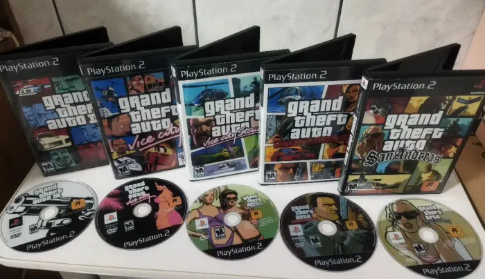 Coleção Grand Theft Auto PS2 (REPRÔ) - Leia