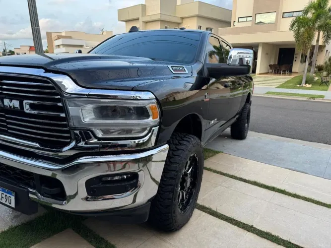 Ram 2500 Laramie 6.7 TDI CD 4X4 Diesel 2023