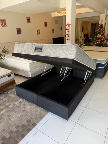 Colchão QUEEN NOVO + BAÚ NOVO - ENTREGA GRAFIA