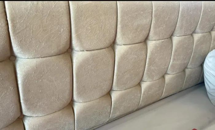  Cabeceira   no Suede  Bege 