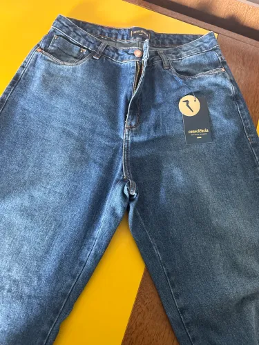Calça wide leg  Consciência Jeans tamanho 44