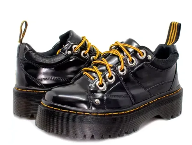 Sapato estilo colegial inglês - COURO VEGANO - Verniz Preto