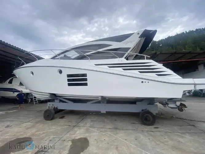 Lancha Focker 42  H T   2 x Volvo 300 H P  Oportunidade !!!!