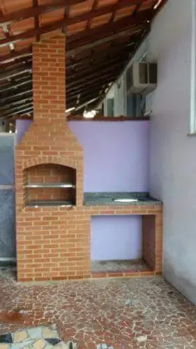 Churrasqueira e pia de 1 metro 